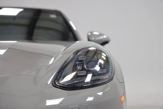 Used 2023 Porsche Panamera Platinum Edition RWD image 3