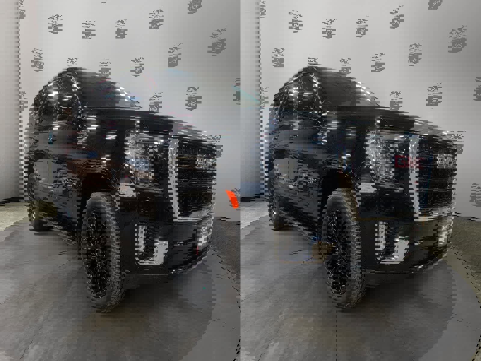 Used 2023 GMC Yukon SLE image 1