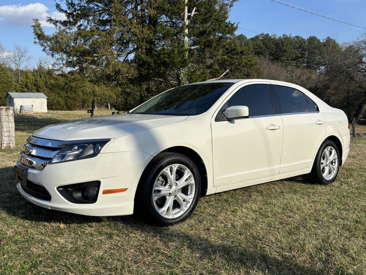 Used 2012 Ford Fusion SE image 1