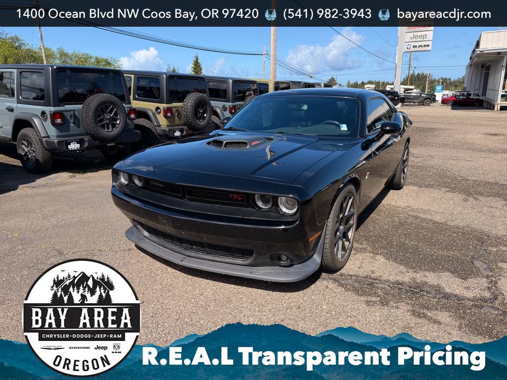 Used 2017 Dodge Challenger Scat Pack RWD image 1
