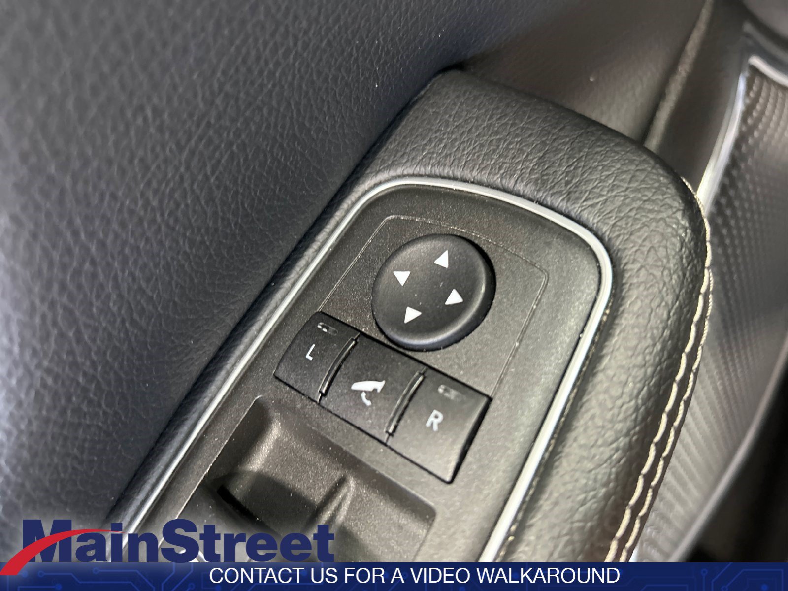 Used 2022 RAM 1500 Laramie AWD/4WD image 30