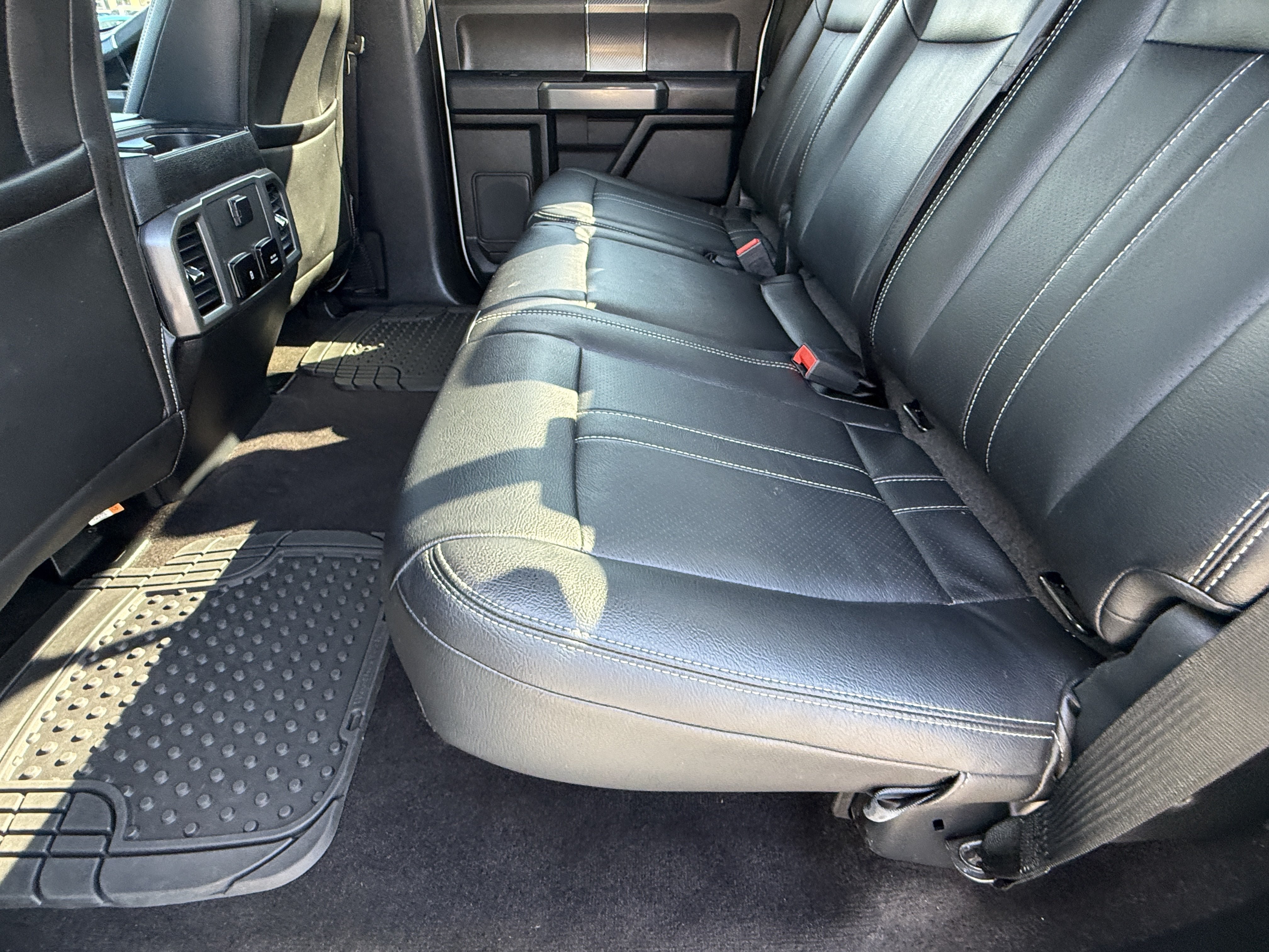 Used 2020 Ford F150 XLT w/ Equipment Group 302A Luxury AWD/4WD image 8