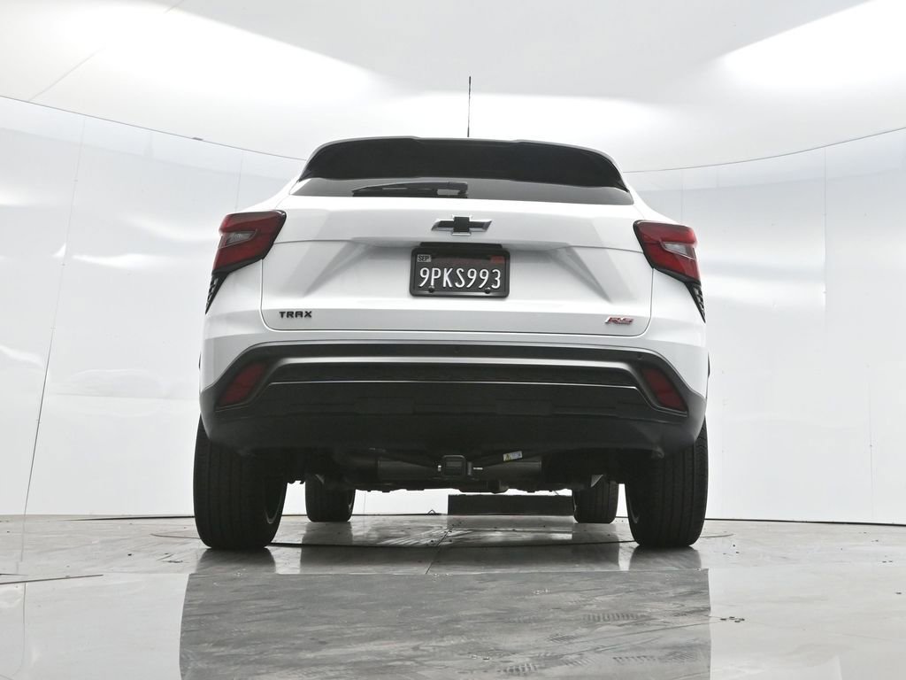 Used 2024 Chevrolet Trax RS w/ Sunroof Package image 58