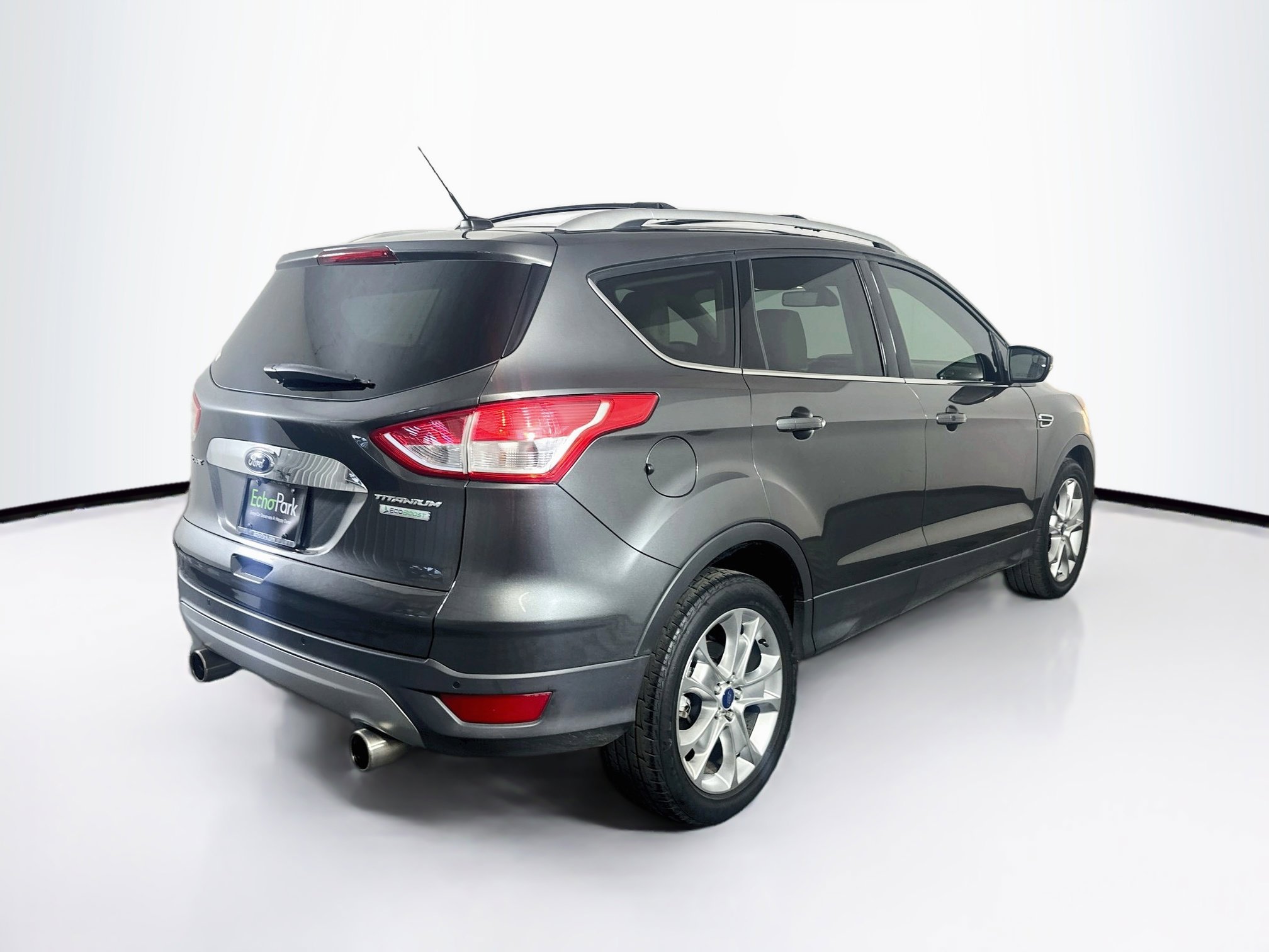 Used 2015 Ford Escape Titanium FWD image 9