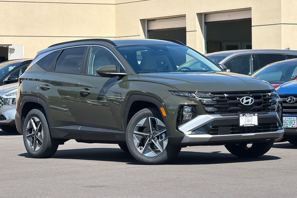 New 2026 Hyundai Tucson SEL AWD/4WD image 2