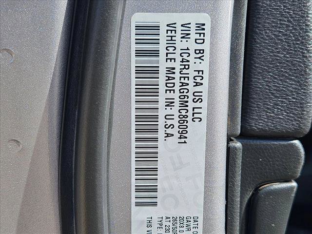 Used 2021 Jeep Grand Cherokee Laredo X RWD image 29
