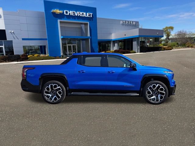 Used 2025 Chevrolet Silverado EV RST AWD/4WD image 27