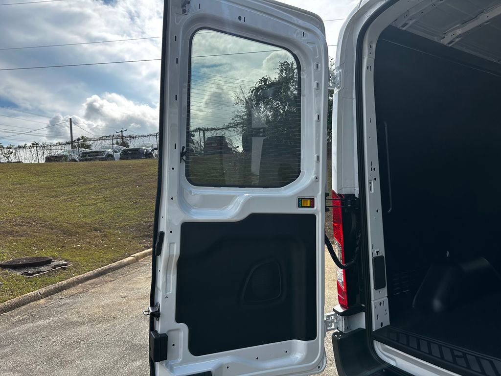 New 2026 Ford Transit 250 148 Medium Roof w/ Load Area Protection Package image 38