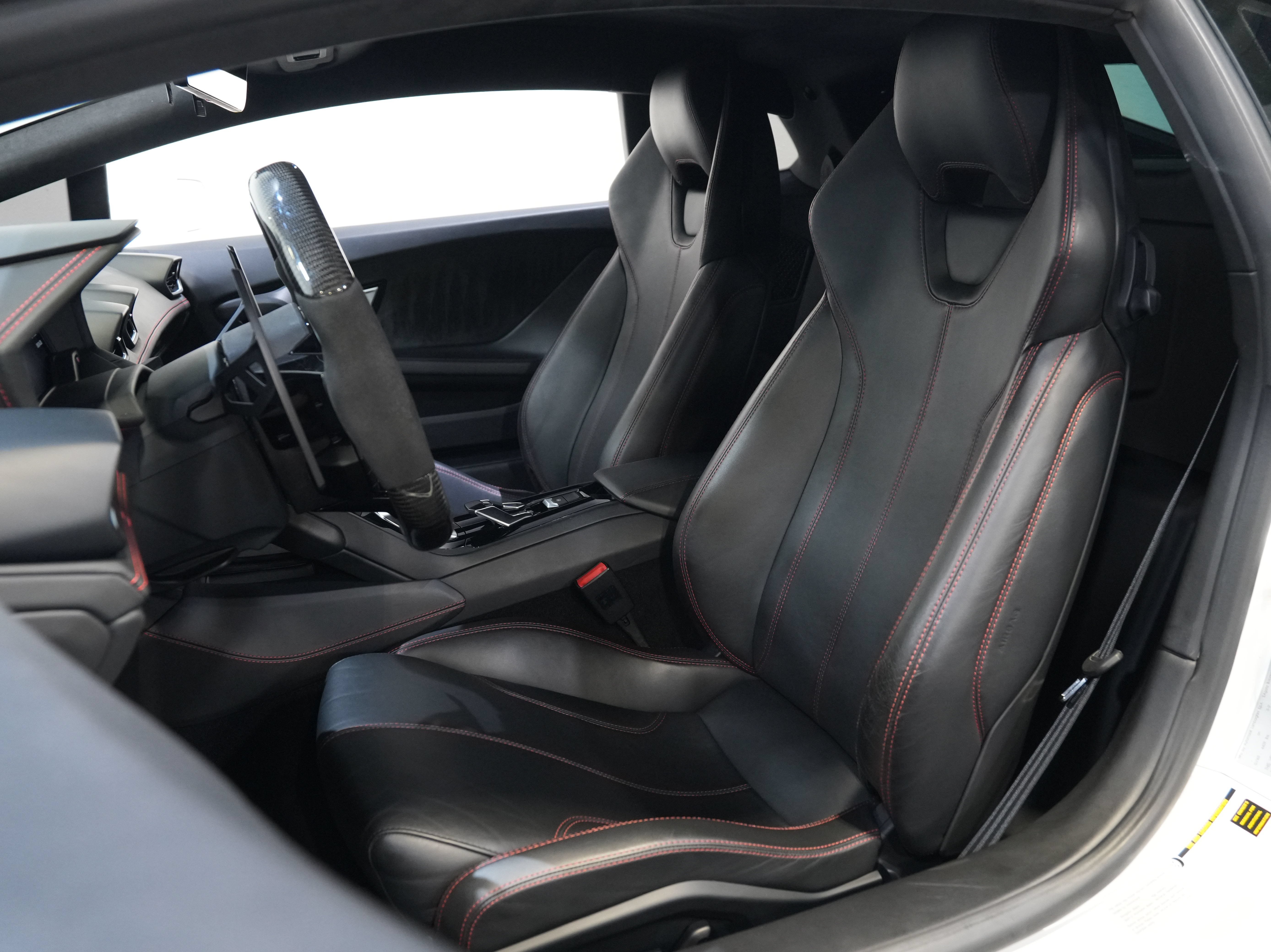 Used 2018 Lamborghini Huracan LP 610-4 AWD/4WD image 29