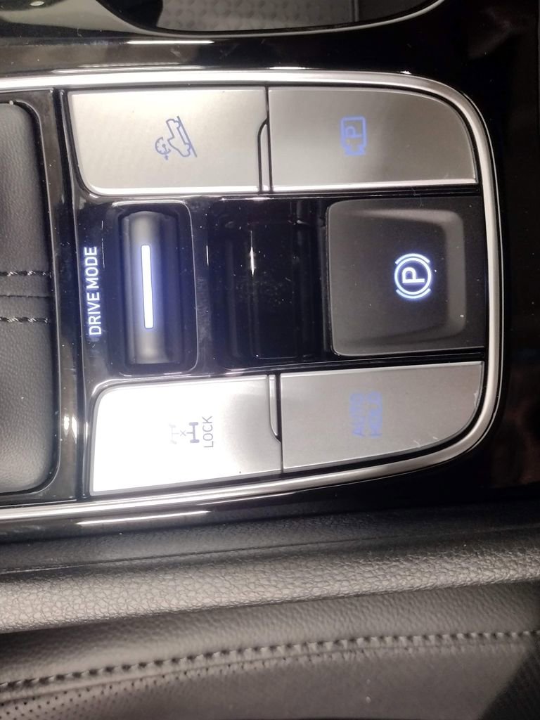 New 2025 Hyundai Santa Cruz Limited image 37