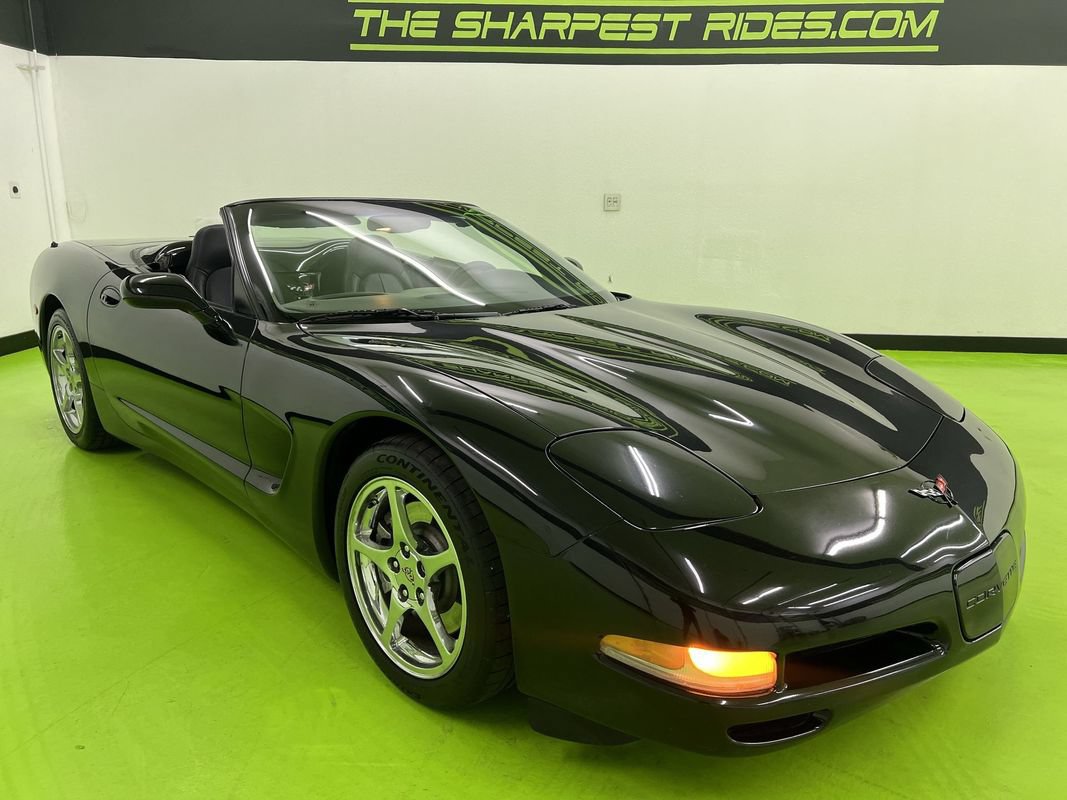 Used 1998 Chevrolet Corvette Convertible w/ Memory Pkg RWD image 3