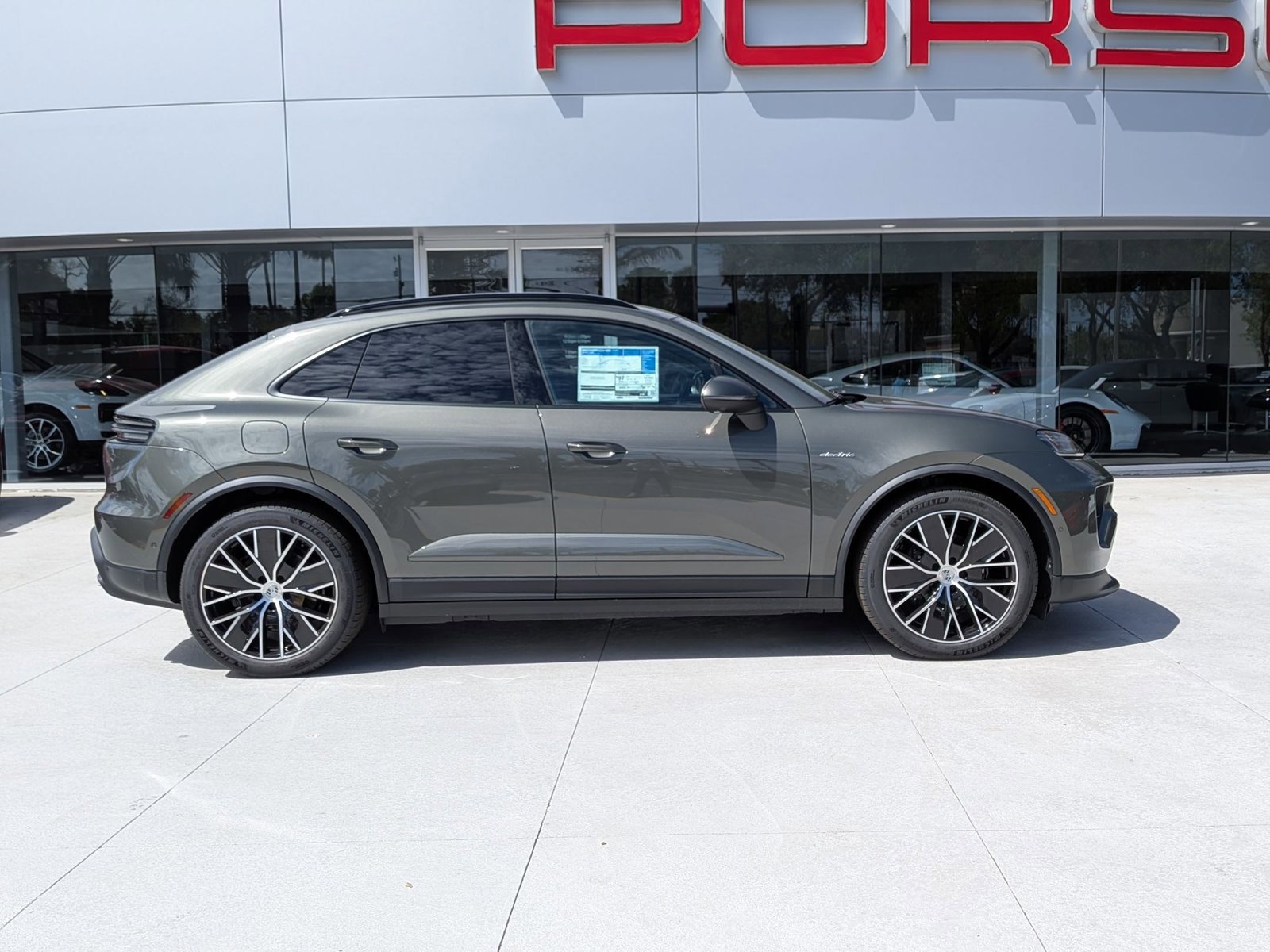 New 2026 Porsche Macan Electric image 8