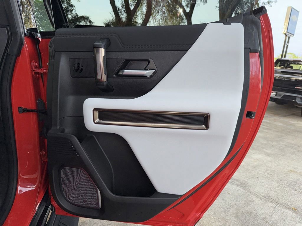 Used 2025 GMC Hummer EV 3X w/ LPO, Dark Essentials Package AWD/4WD image 27