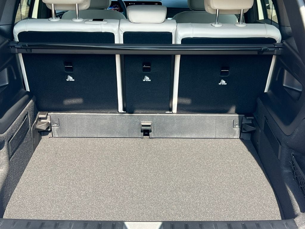 New 2026 Mercedes-Benz GLB 250 4MATIC image 34