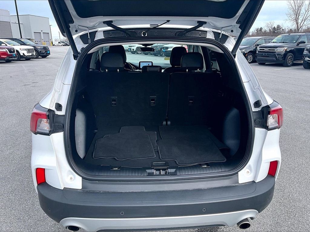 Used 2022 Ford Escape SEL image 34