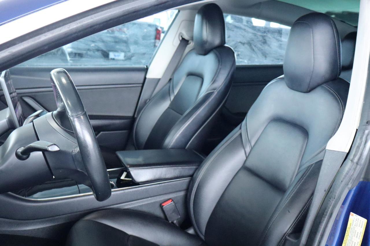 Used 2018 Tesla Model 3 Mid Range RWD image 16