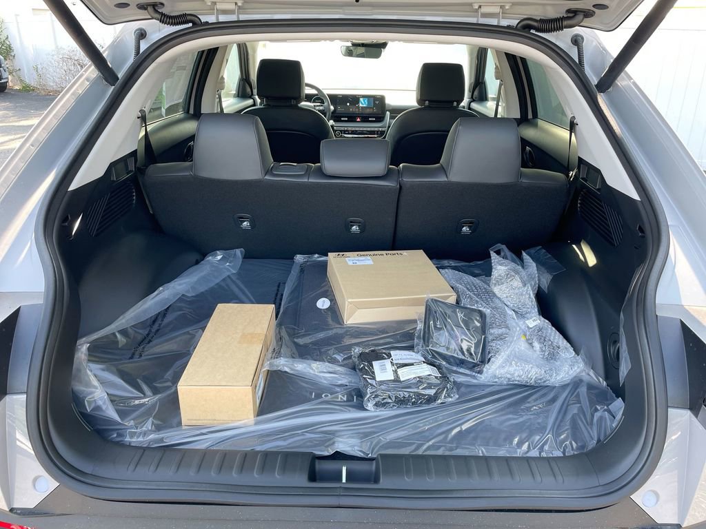 New 2025 Hyundai Ioniq 5 SEL image 48