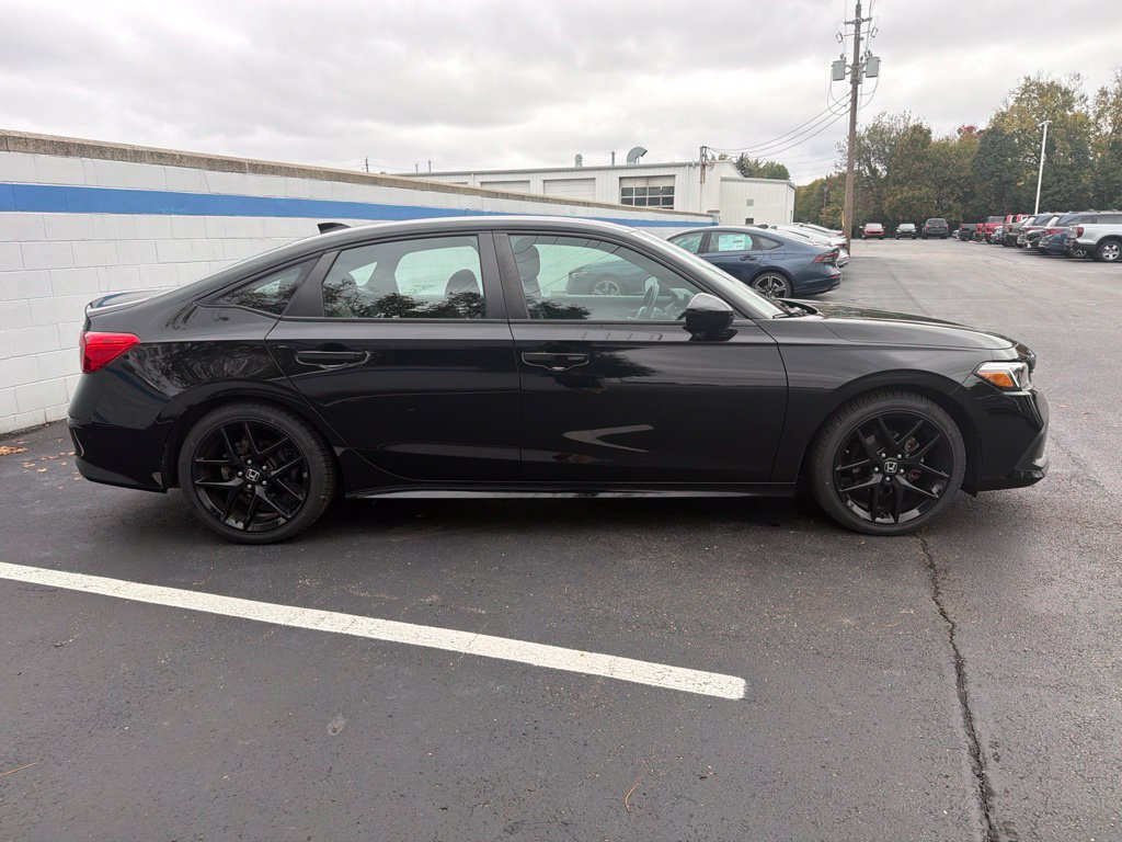 Used 2024 Honda Civic Sport image 6