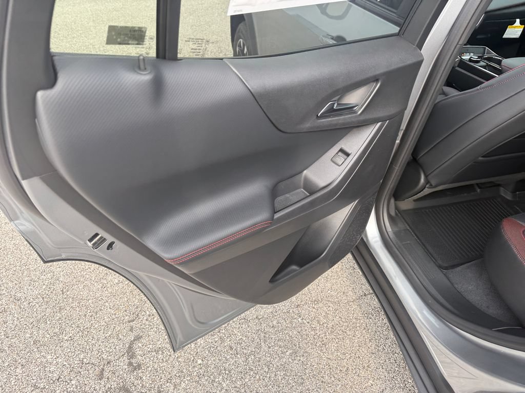 New 2027 Chevrolet Equinox RS w/ Safety and Technology Package AWD/4WD image 34