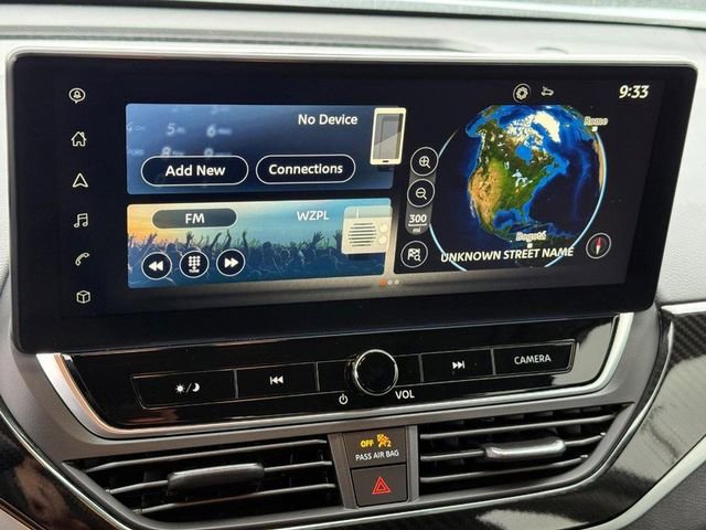 Used 2023 Nissan Altima 2.5 SR w/ SR Premium Package image 25