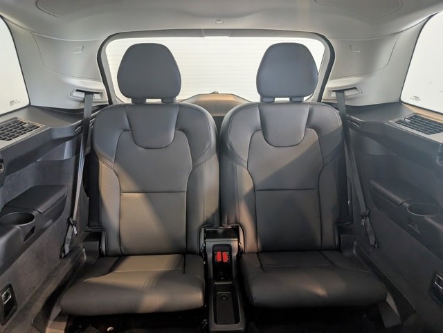 Used 2024 Volvo XC90 B6 Plus w/ Protection Package Premier image 29