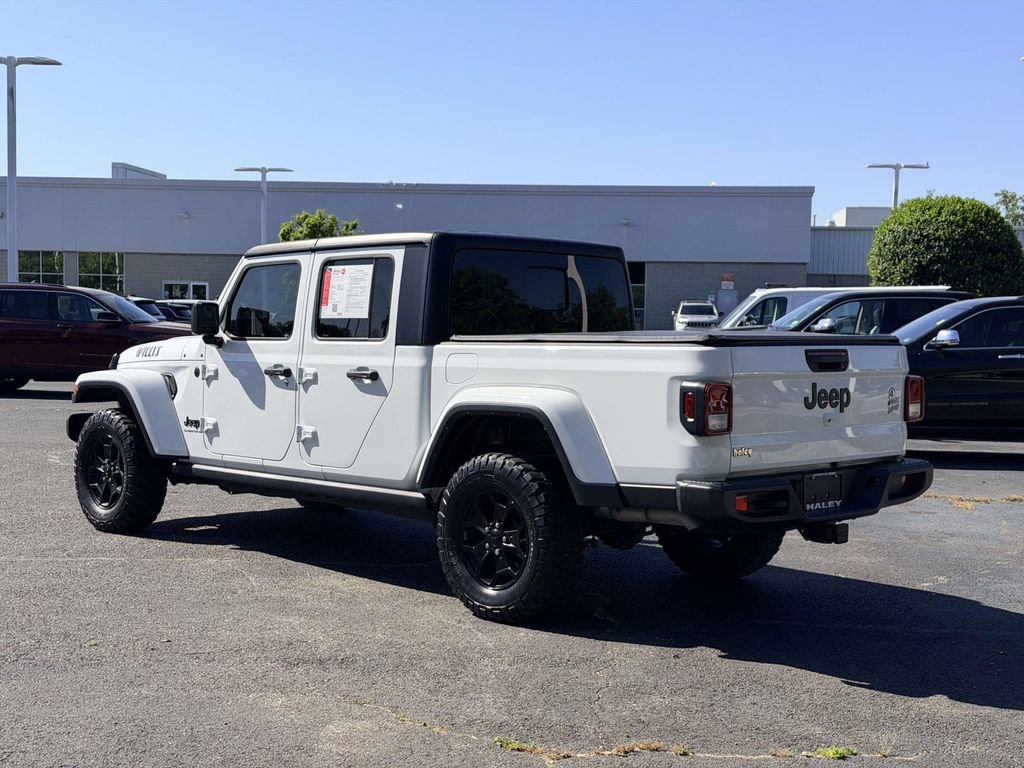 Used 2023 Jeep Gladiator Willys image 24