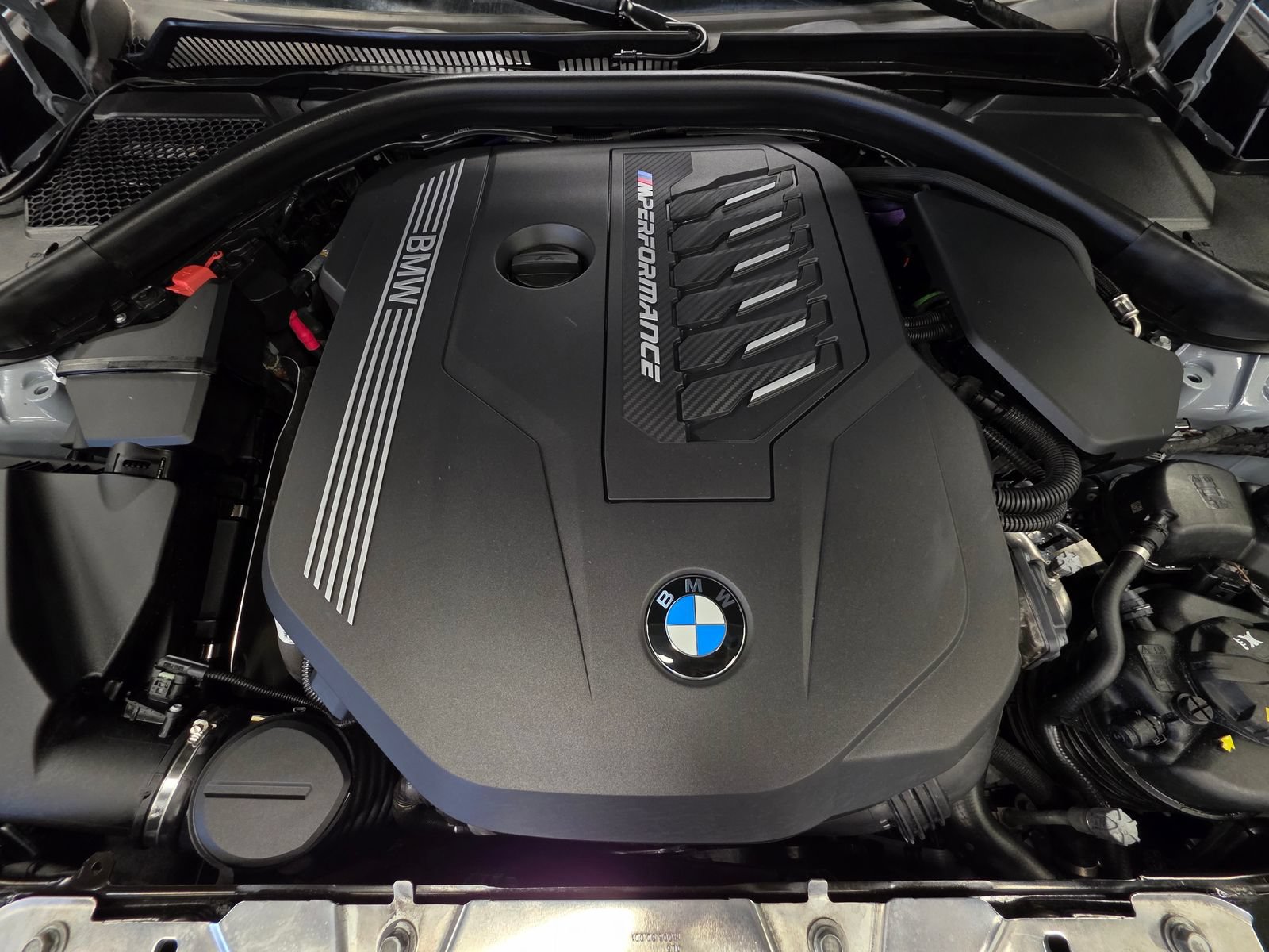 Used 2024 BMW M340i RWD image 3