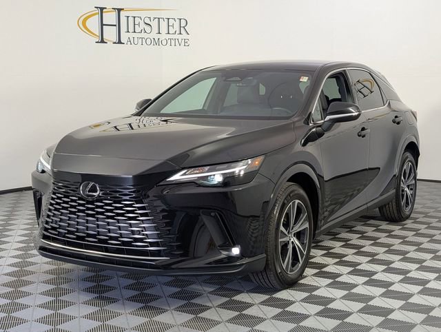 Used 2025 Lexus RX 350 FWD w/ Technology Package image 4