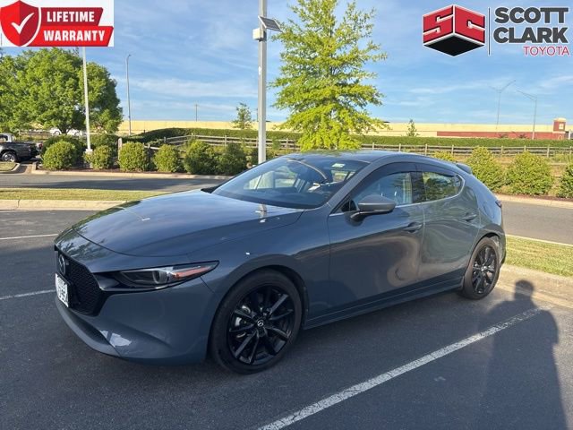 Used 2022 MAZDA MAZDA3 s FWD image 1