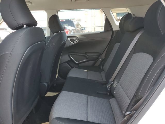 Used 2020 Kia Soul S FWD image 21