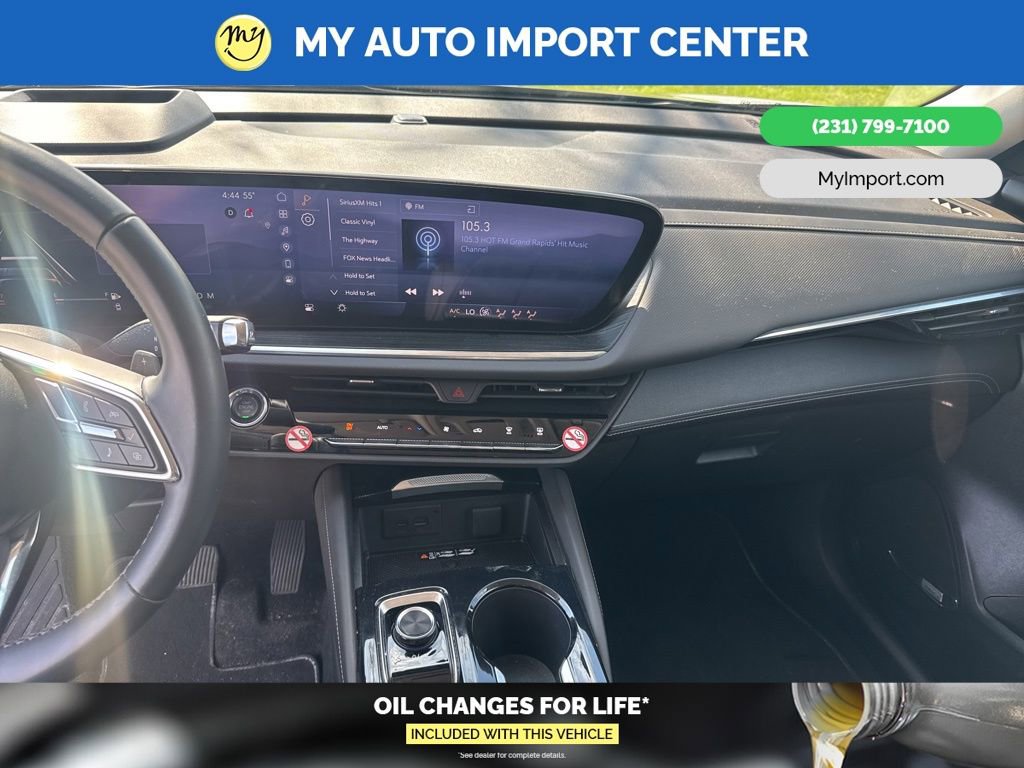 Used 2024 Buick Envision Preferred AWD/4WD image 21