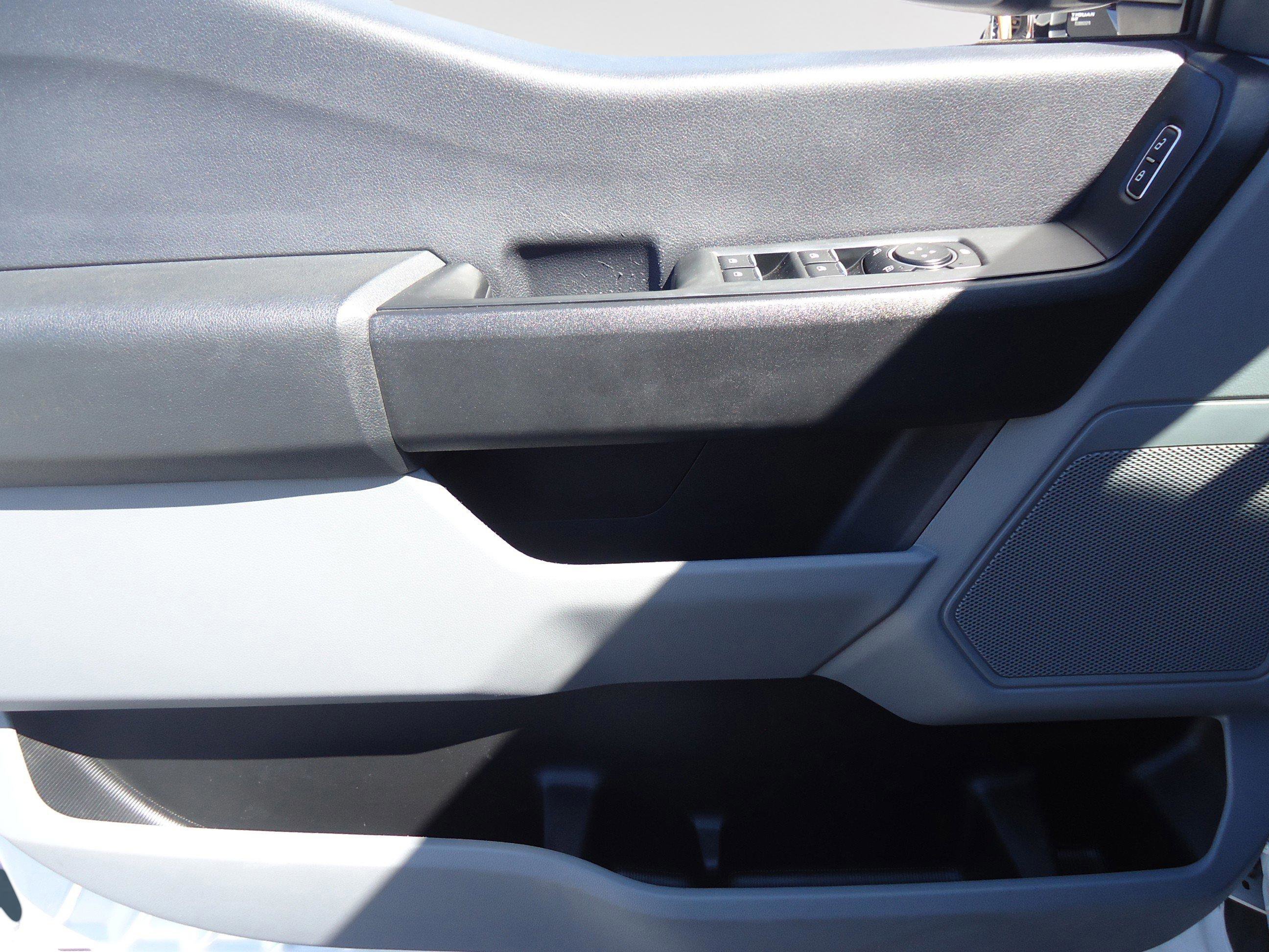 Used 2024 Ford F450 XL image 25