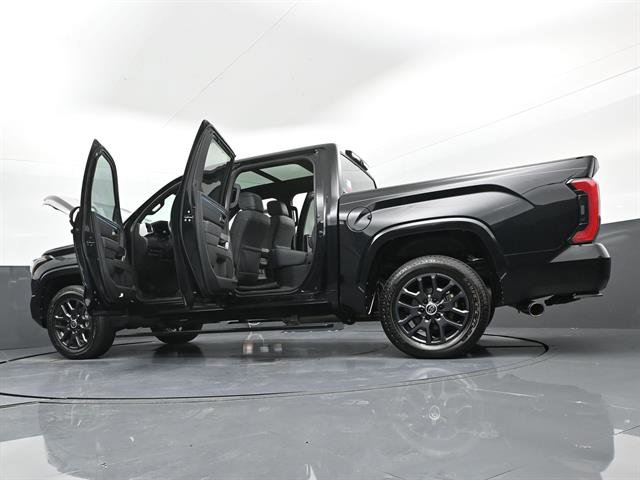 Used 2024 Toyota Tundra Platinum AWD/4WD image 49