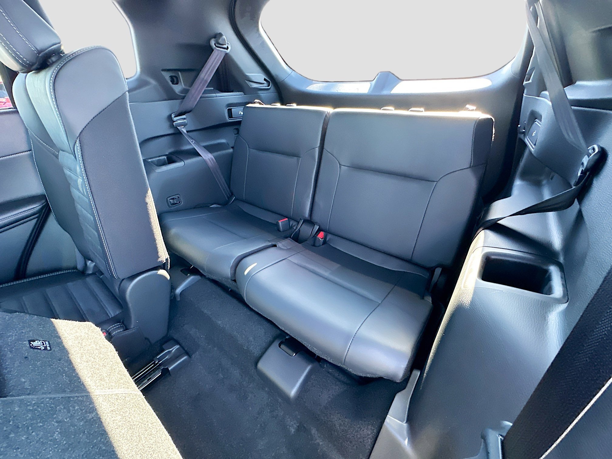 New 2025 Mitsubishi Outlander SE image 18