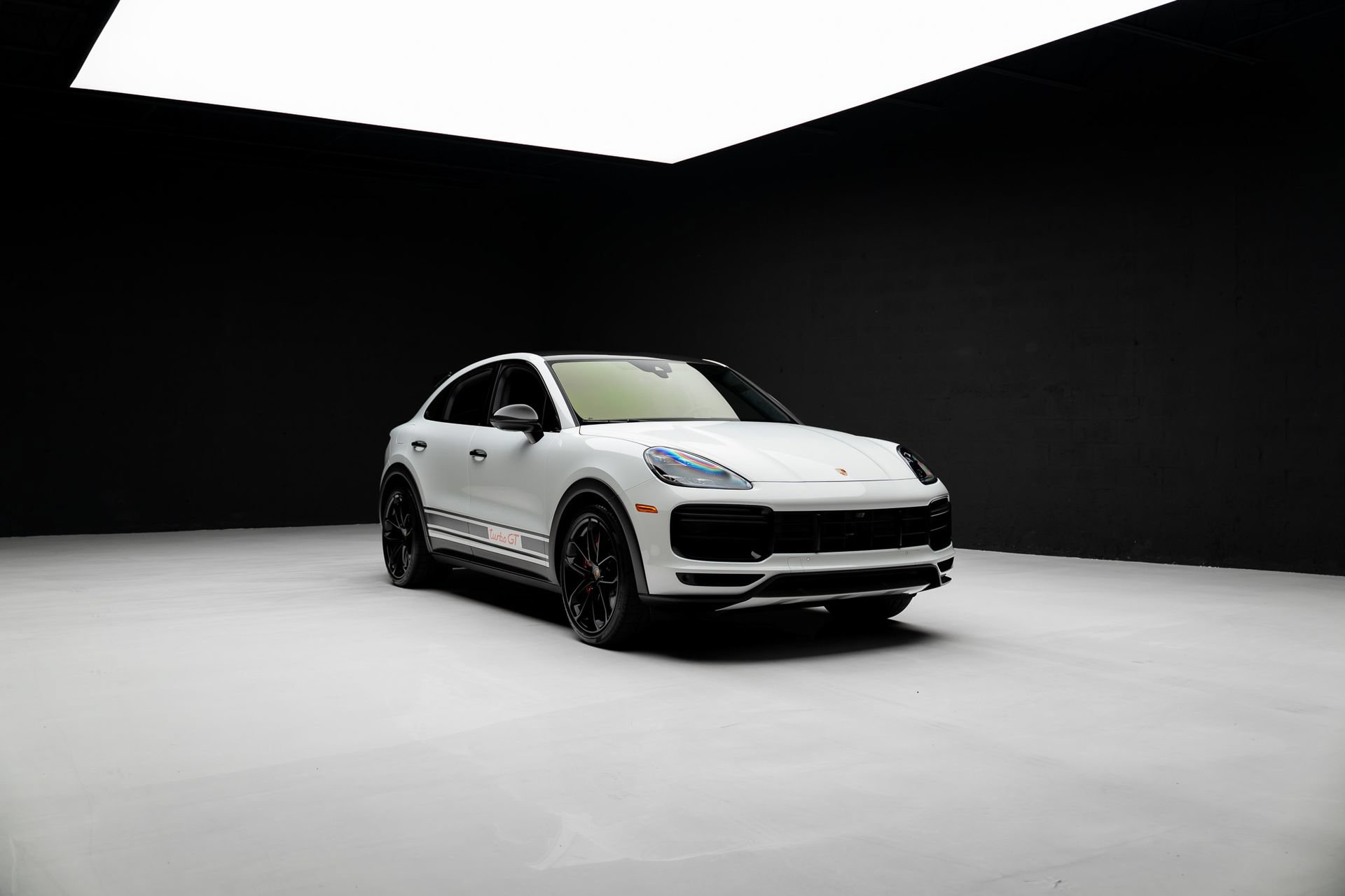 Used 2022 Porsche Cayenne Turbo GT AWD/4WD image 90