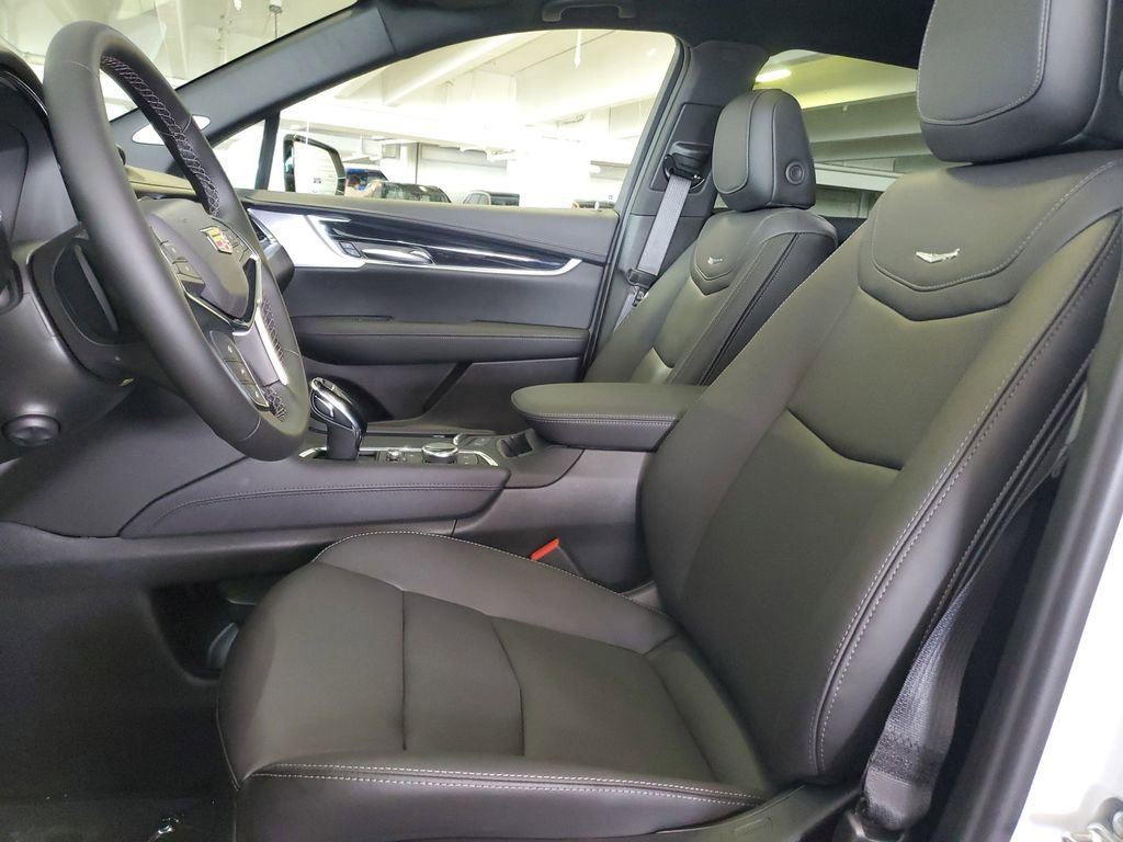 New 2026 Cadillac XT5 Premium Luxury w/ Driver Assist Package FWD image 16