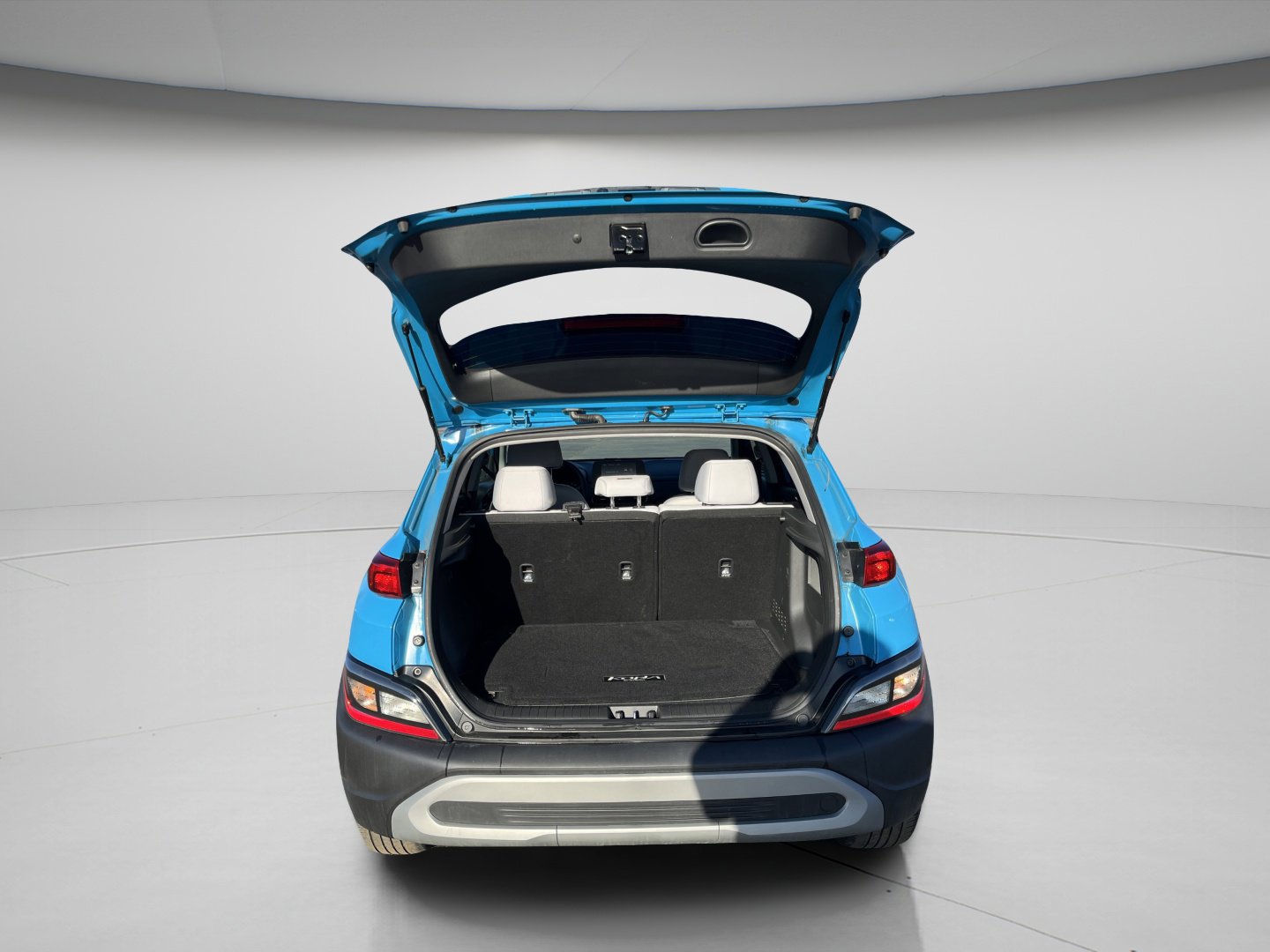 Used 2023 Hyundai Kona SEL w/ Cargo Package image 10