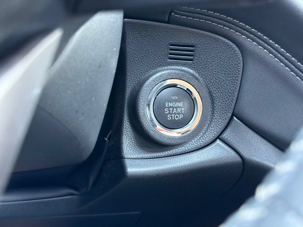 Used 2023 Subaru Outback Premium AWD/4WD image 29
