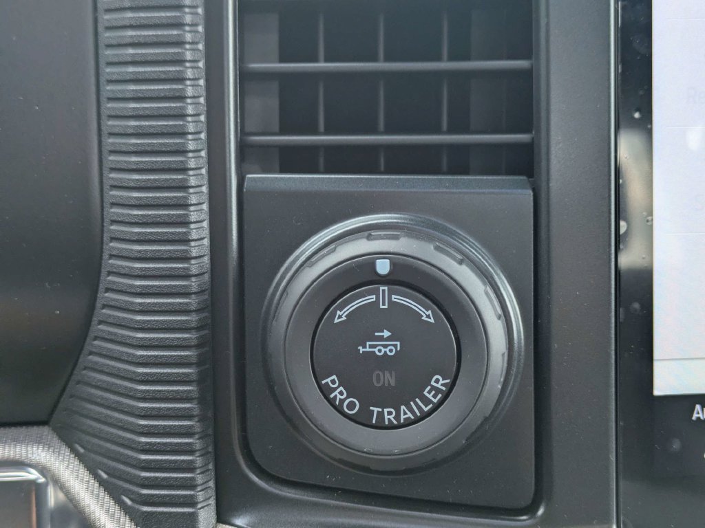 New 2026 Ford F150 Platinum w/ Equipment Group 703A Plus AWD/4WD image 27