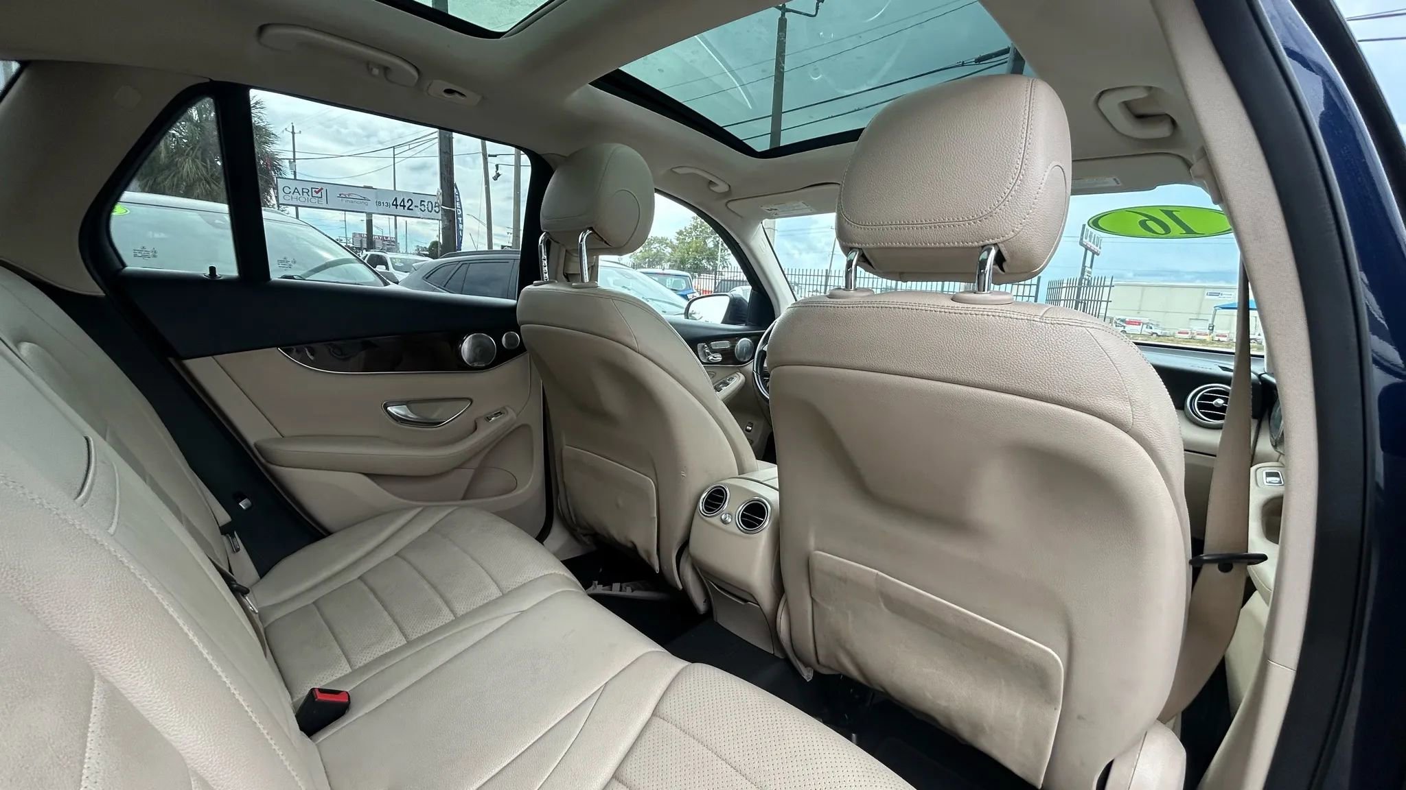 Used 2016 Mercedes-Benz GLC 300 image 16