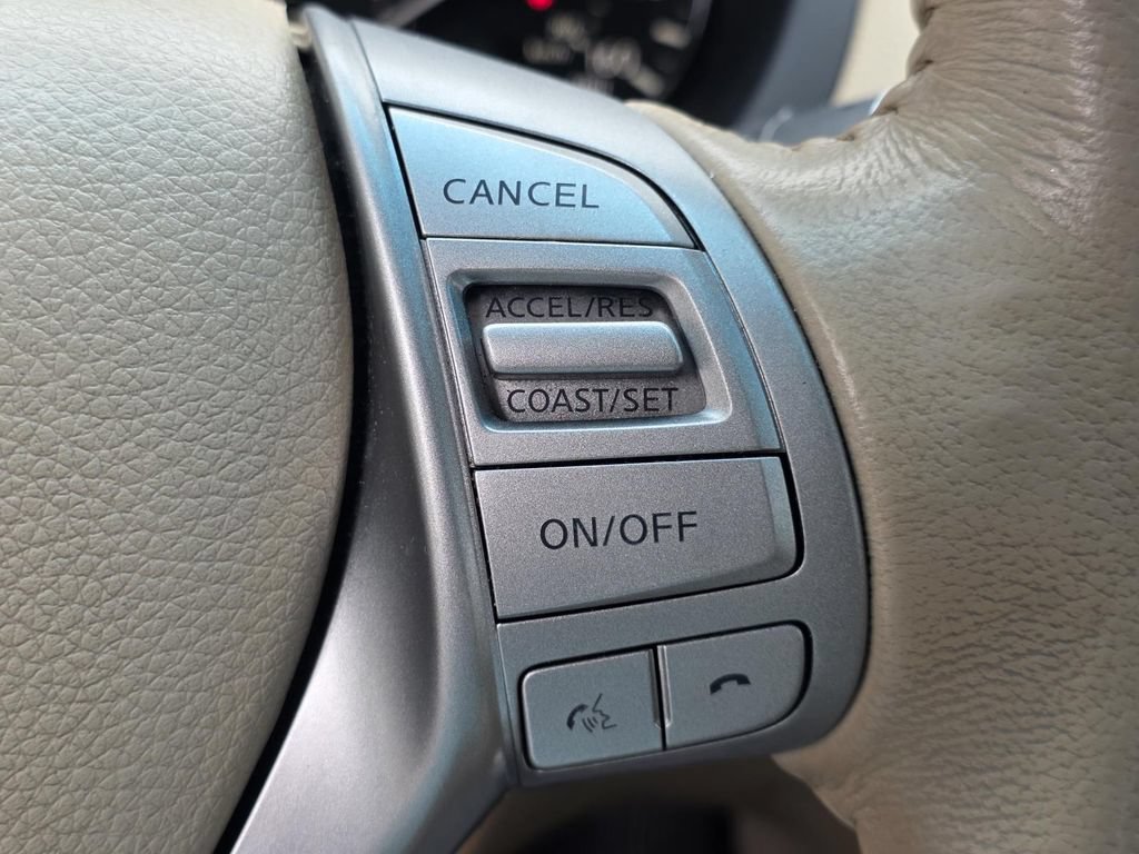 Used 2015 Nissan Altima 2.5 SL w/ Moonroof Package FWD image 21