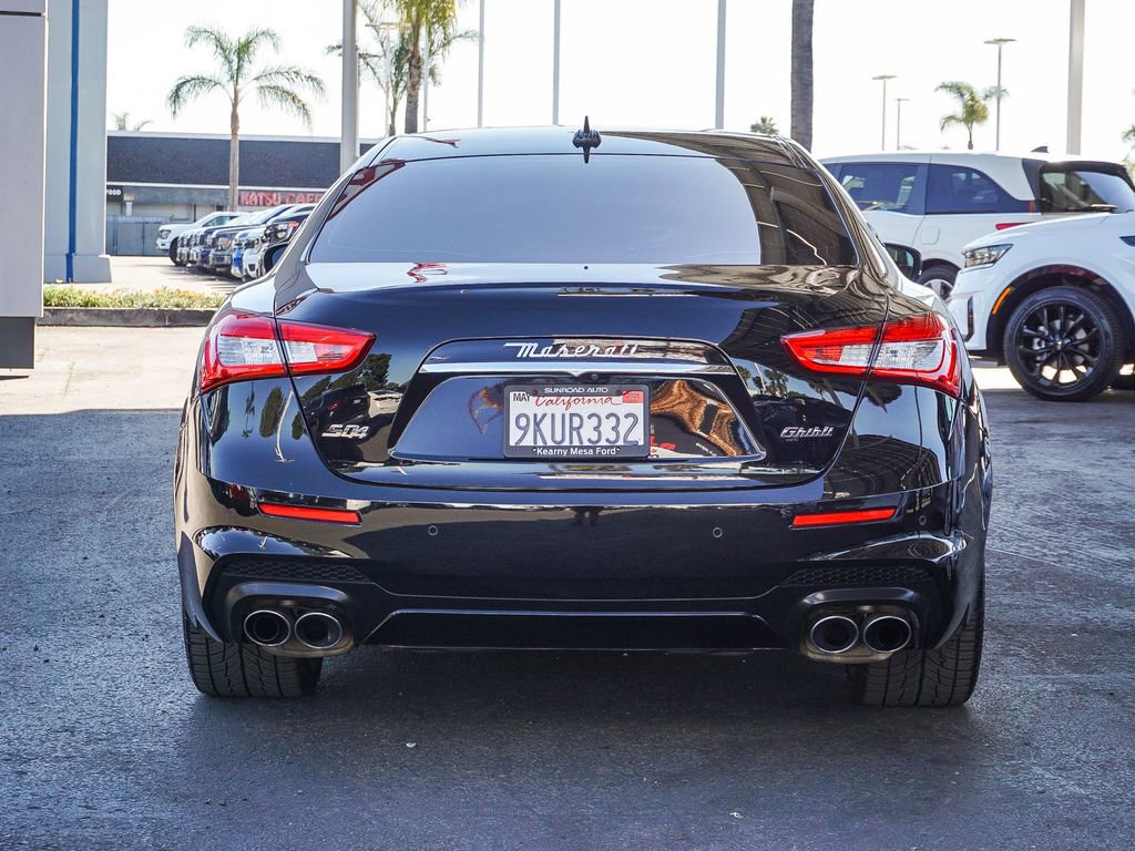 Used 2018 Maserati Ghibli S GranSport Q4 AWD/4WD image 6