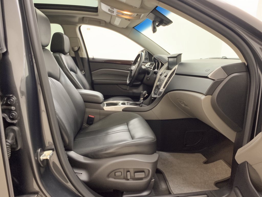 Used 2010 Cadillac SRX Performance AWD/4WD image 30