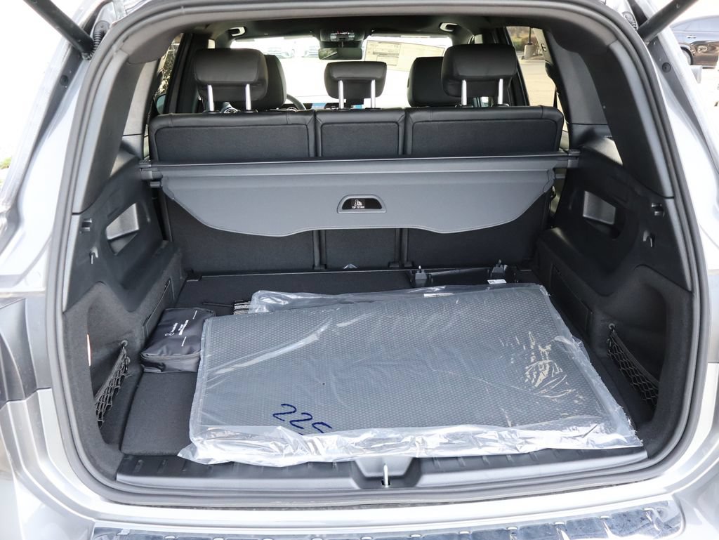 New 2026 Mercedes-Benz GLB 250 4MATIC image 17