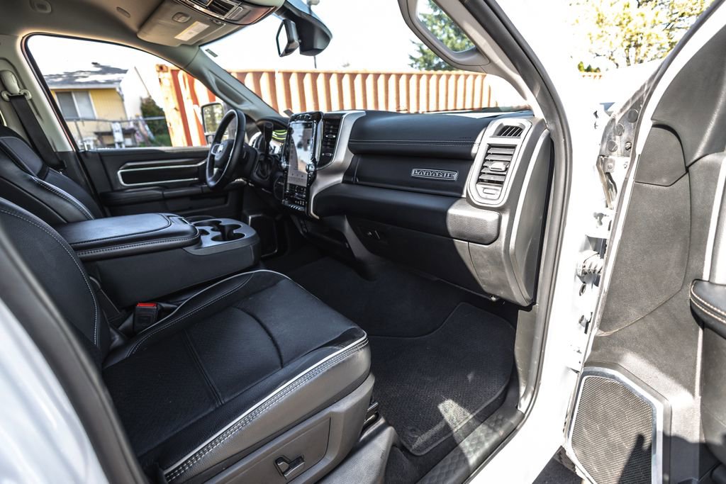 Used 2024 RAM 2500 Laramie AWD/4WD image 29