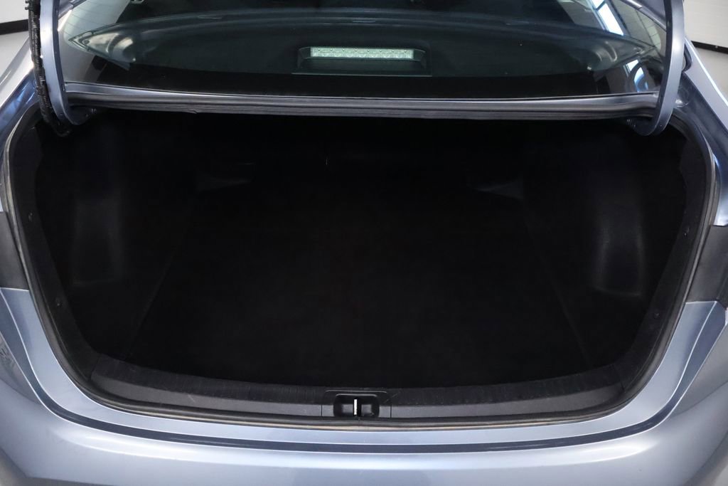 Used 2023 Toyota Corolla LE image 15