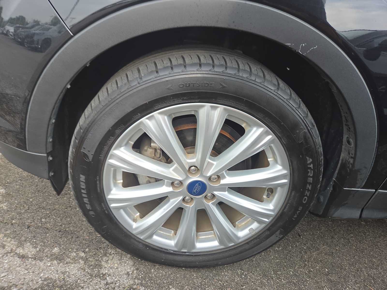 Used 2019 Ford Escape SEL FWD image 12