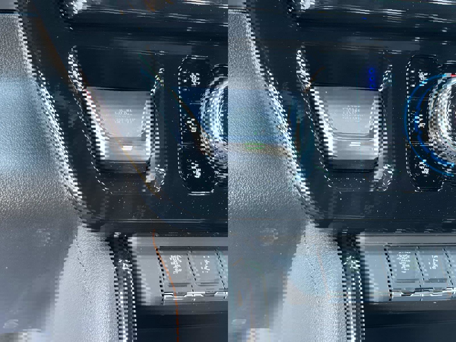 New 2026 GMC Sierra 2500 AT4 w/ AT4 Premium Plus Package image 16