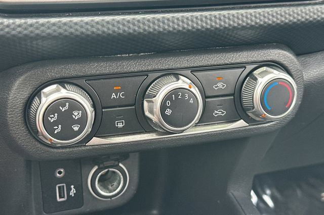 Used 2021 Nissan Kicks S FWD image 23