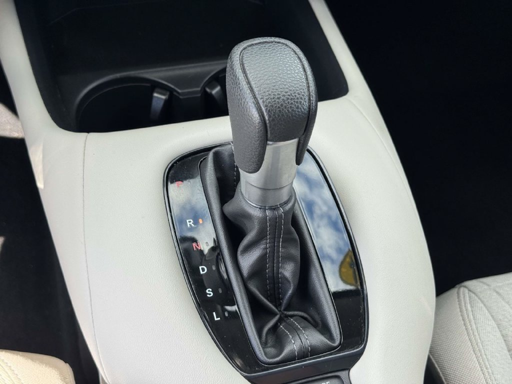 Used 2024 Honda HR-V LX image 28